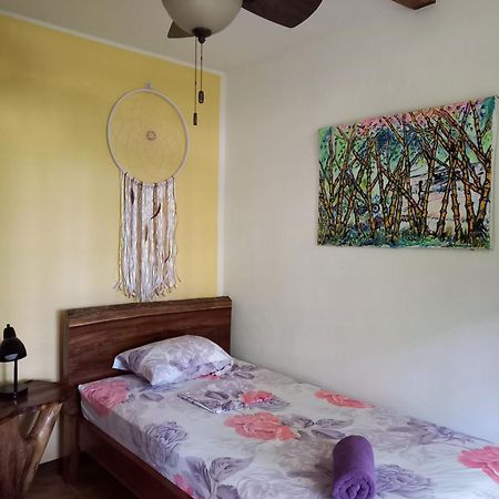 Babilonia Aparthotel Cahuita Eksteriør bilde